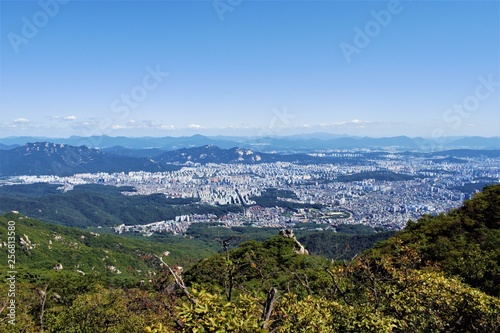 Fototapeta Naklejka Na Ścianę i Meble -  View at Seoul from Bukhansan National Park, Seoul, Korea