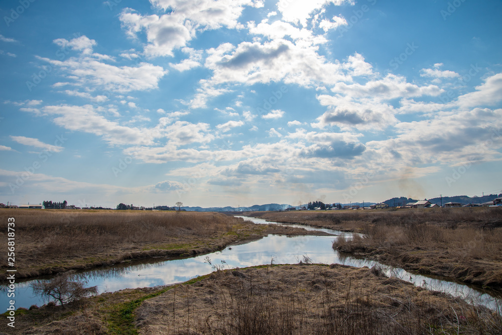 Obraz premium 空と河川