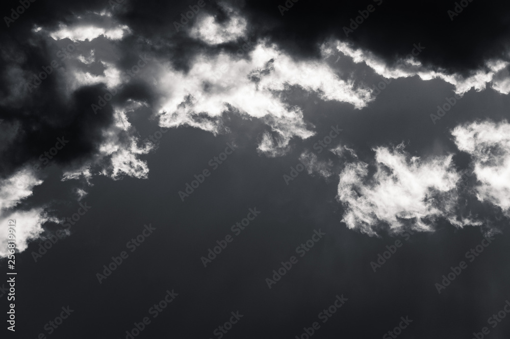 Dramatischer Himmel, dramatische Wolken Dramatischer Himmel, dramatische Wolken