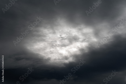 Dramatischer Himmel, dramatische Wolken