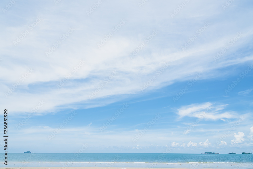 clear blue sky background,clouds with background.