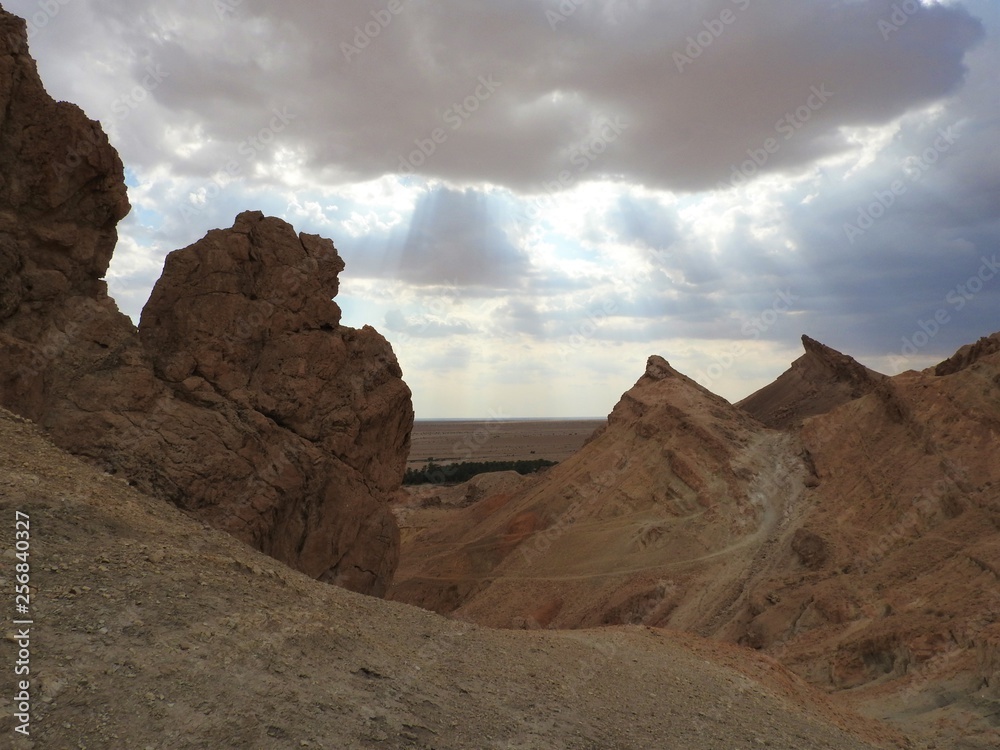 Naklejka premium Chebika mountain oasis on the border of the Sahara, clear blue sky, Tunisia, Africa
