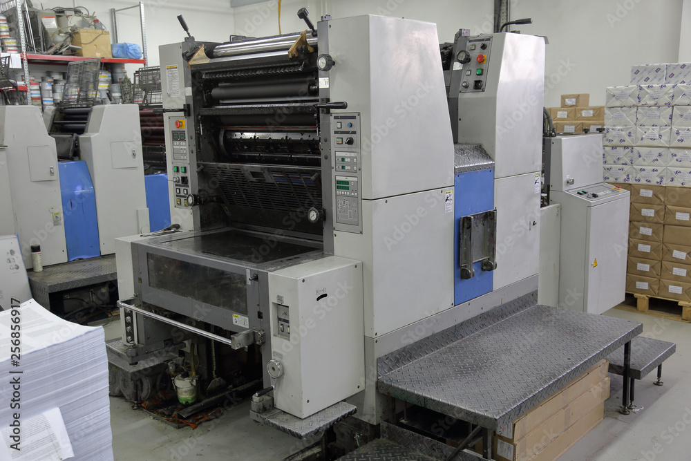 Specialized professional equipment for the manufacture of printed products in the printing house Specialized professional equipment for the manufacture of printed products in the printing house