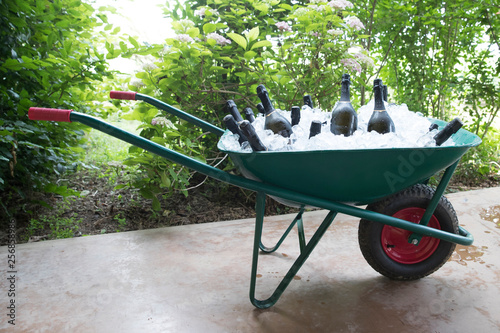 cariola di vino
