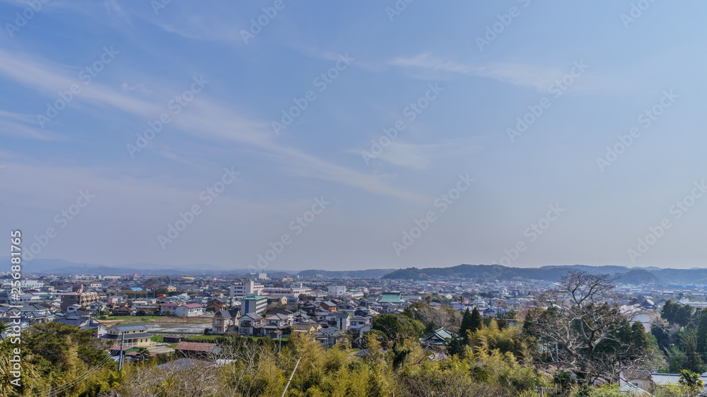  	春の館山城跡から見た風景