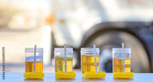 Amphetamine Testing for Substance Abuse Treatment in Urine.