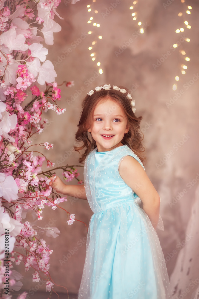 Fototapeta premium Spring girl