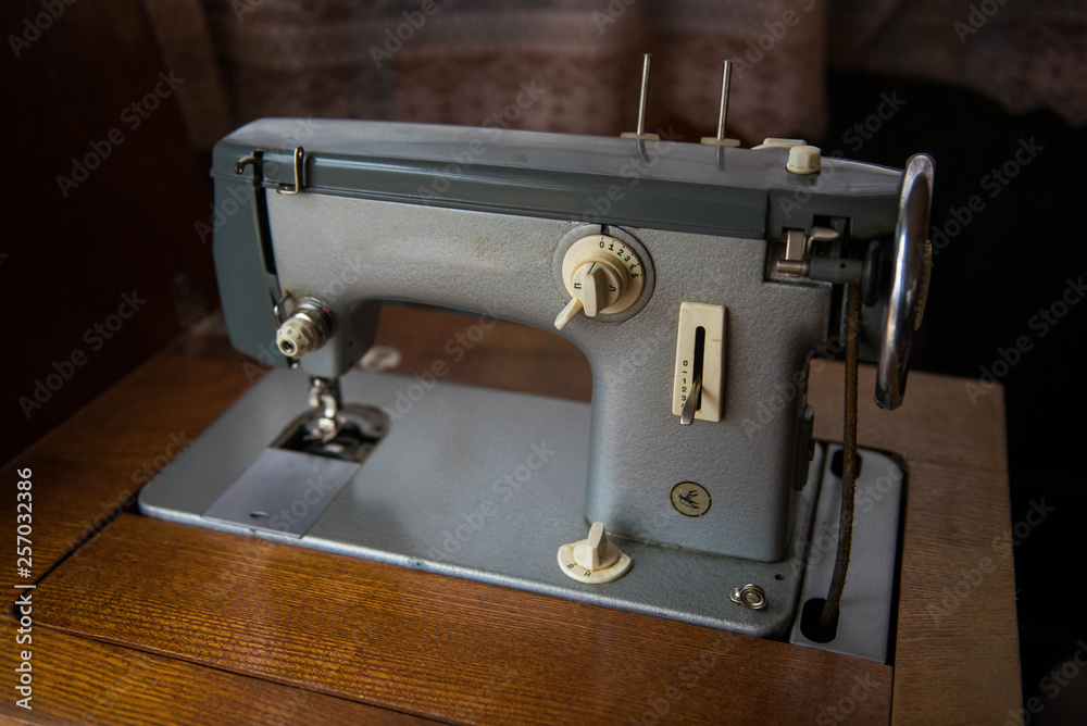 Fototapeta premium Old manual sewing machine