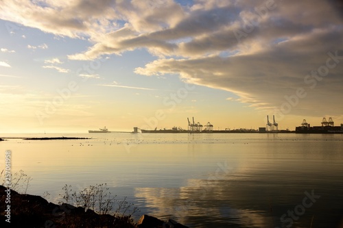 Foto ロバ－ツ　バンク　Roberts bank