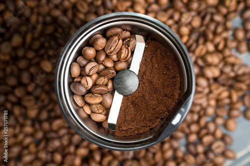Konstfotografi Coffee grinder with coffee beans isolated