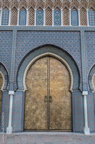 Fototapeta Naklejka Na Ścianę i Meble -  Royal Palace of Fez on a beautiful afternoon with blue Sky in Morocco, Africa