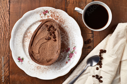 Ovo de chocolate com Café