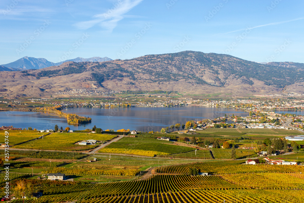 Fototapeta premium Osoyoos Okanagan Valley British Columbia Canada