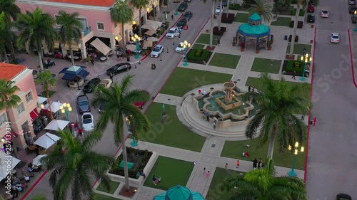 Mizner Park lifestyle center shops and restaurants photo