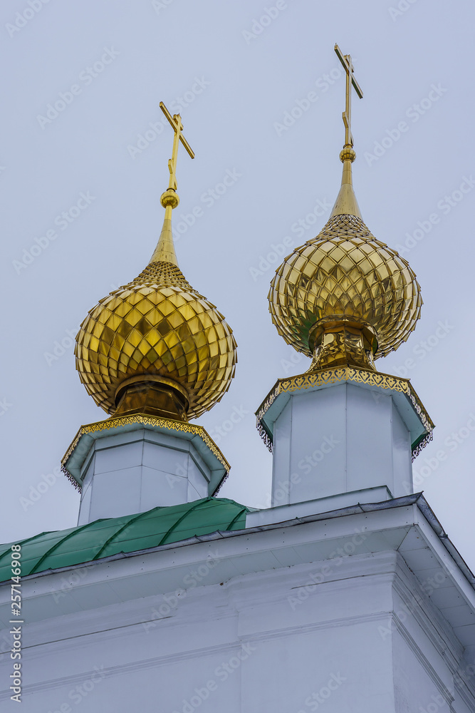 religious architecture, domes of the temple