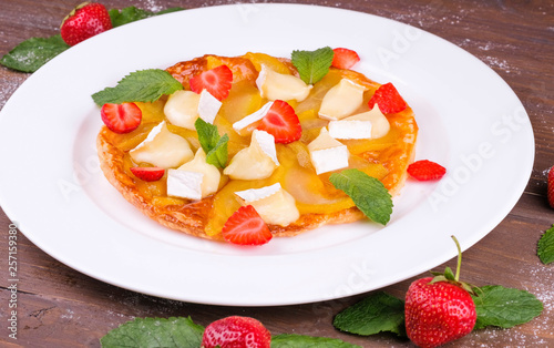 pancake with strawberry 