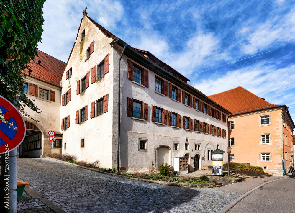 The Wernauer Hof, today called Old World (Alte Welt), was the only building in the area that survived the great fire in 1644.
