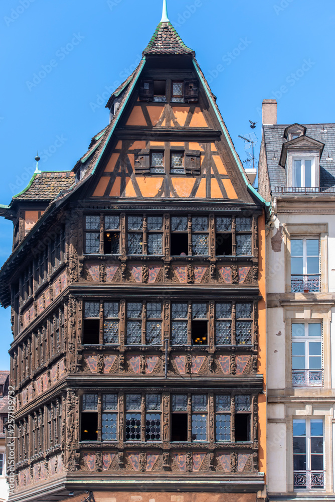 Fototapeta premium House Kammerzell in Strasbourg in France 