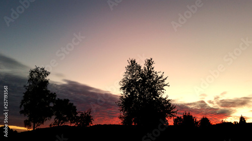 Fototapeta Naklejka Na Ścianę i Meble -  burning sky-sunset