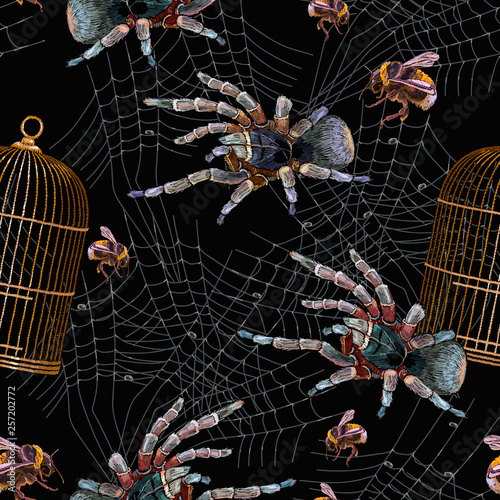 Embroidery spider, gold cage and bumblebee seamless pattern. Classical gothic art. Medieval halloween background. Clothes template and t-shirt design