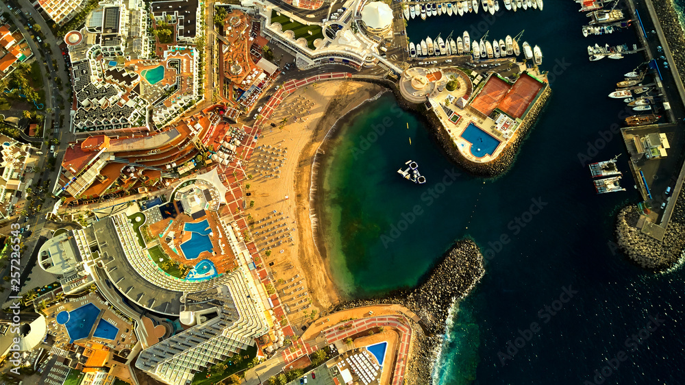 Obraz premium view on Puerto Colon Beach