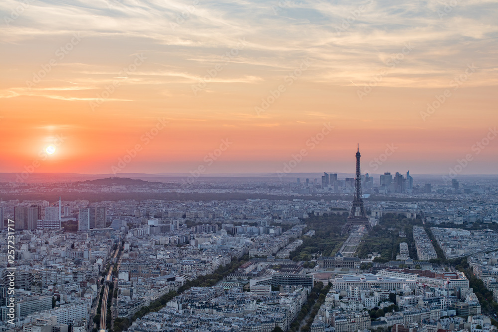 coucher de sol à Paris
