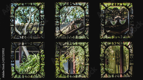 Architecture d'intérieur des jardins traditionnels de Suzhou - Chine