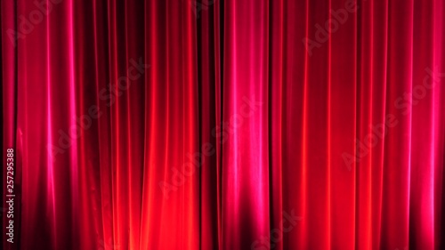 roter Vorhang einer Show