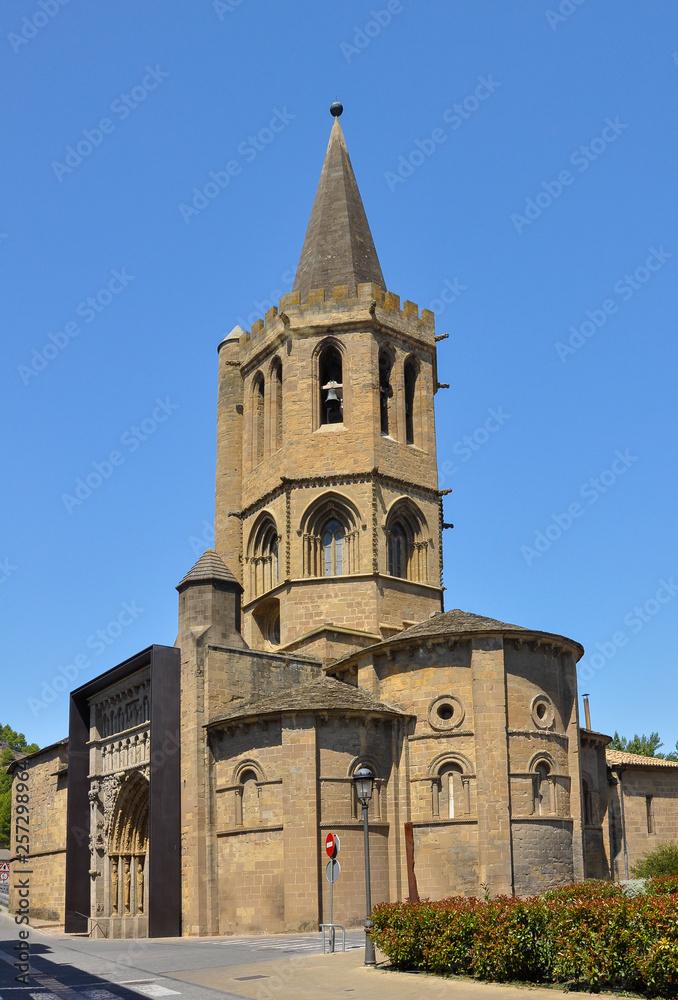 Navarre Romanesque: Santa María la Real Church in Sangüesa, Spain.