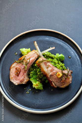Lamb chops with green pea risotto