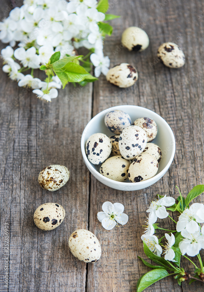 Bowl with quail eggs