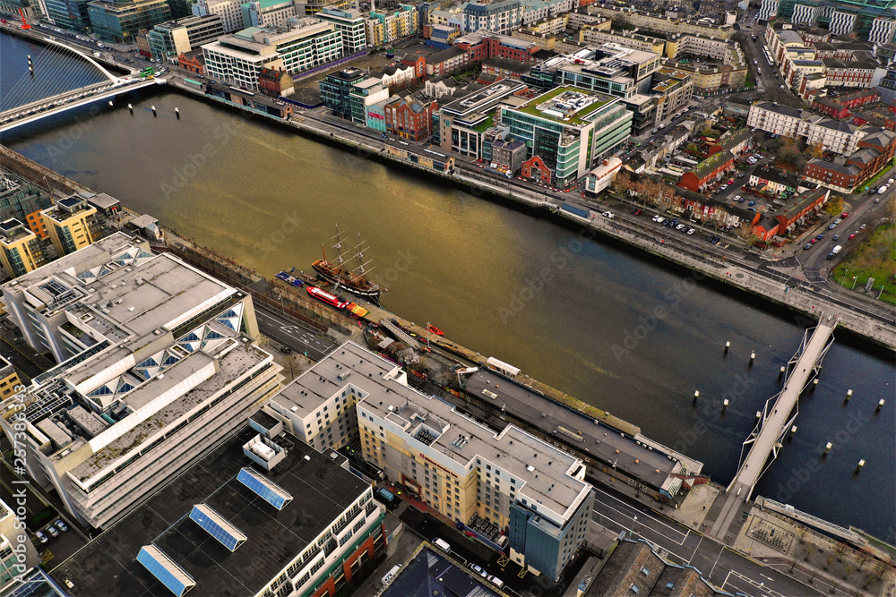 Luftbilder von Dublin - Irlands Hauptstadt Dublin aus der Luft fotografiert