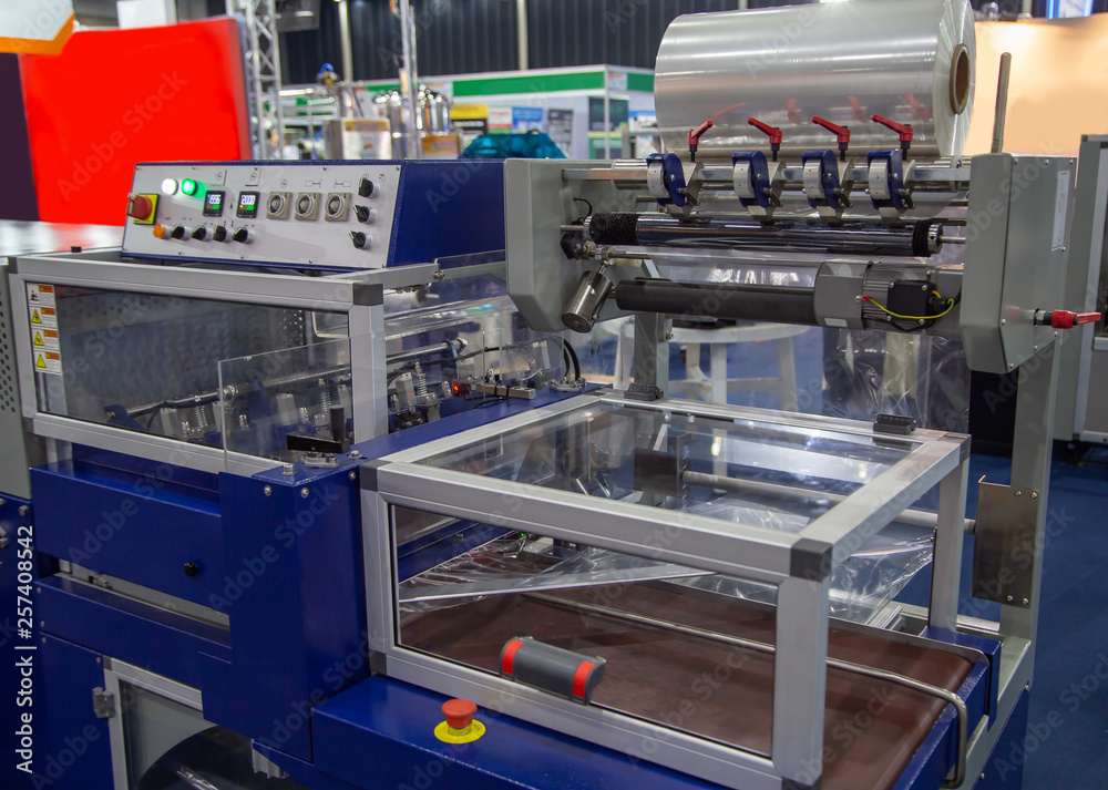 Film wrapping package machine for carton, box and cardboard Film wrapping package machine for carton, box and cardboard