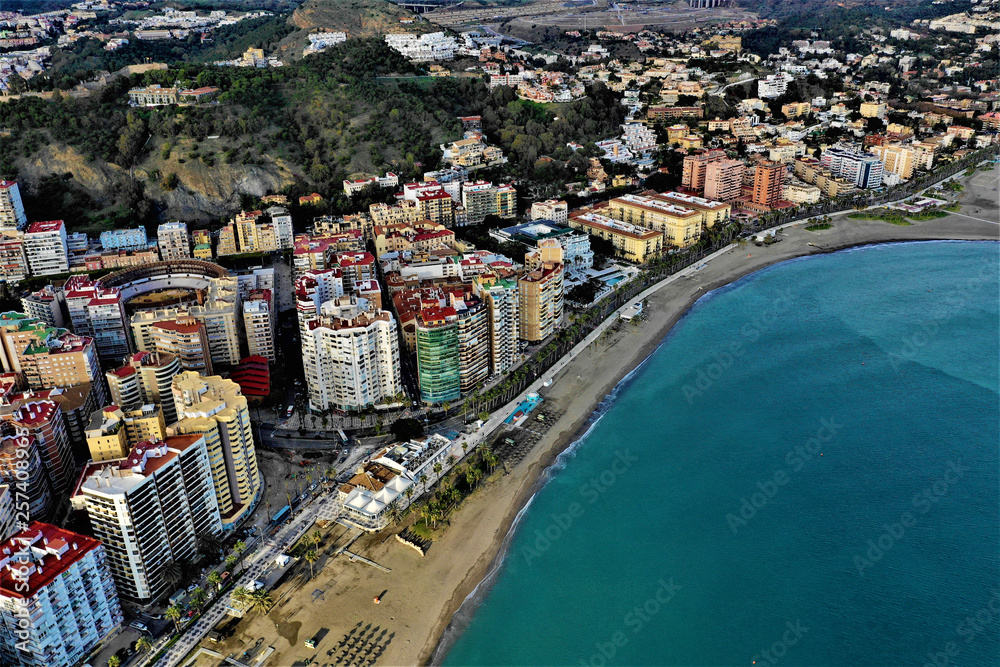 Malaga Luftbild - Malaga in Spanien (Andalusien) mit der Drohne DJI Mavic 2 aus der Luft fotografiert
