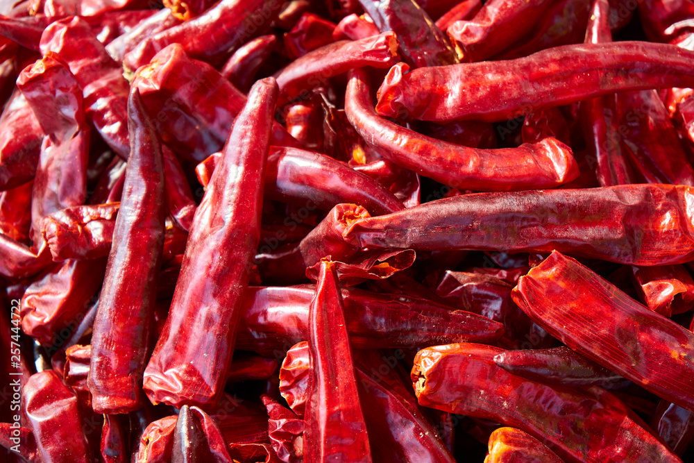 Sun dried red pepper                               