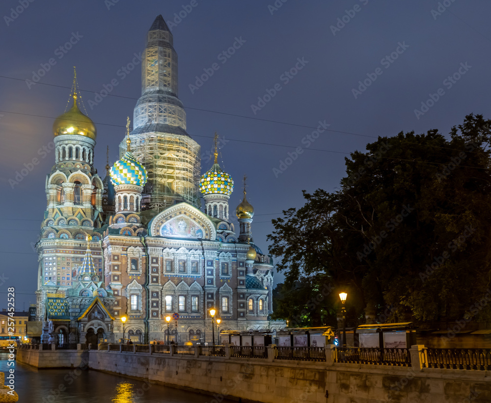 Fototapeta premium Church of the Savior on Spilled Blood in evening, Russia
