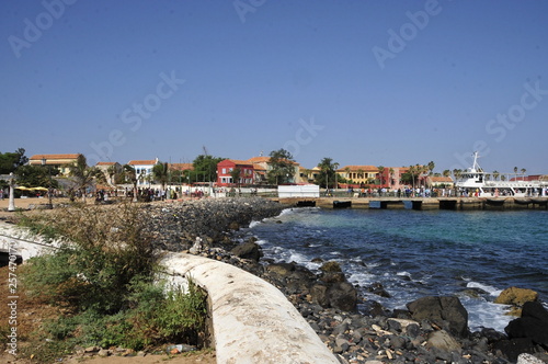 la vie autour de l'ile de Gorée