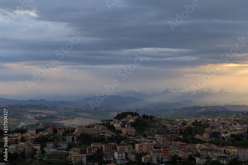 landscape,monti Sibillini,Italy,cloudy,panoramic,hill,mountains,cityscape, tourism