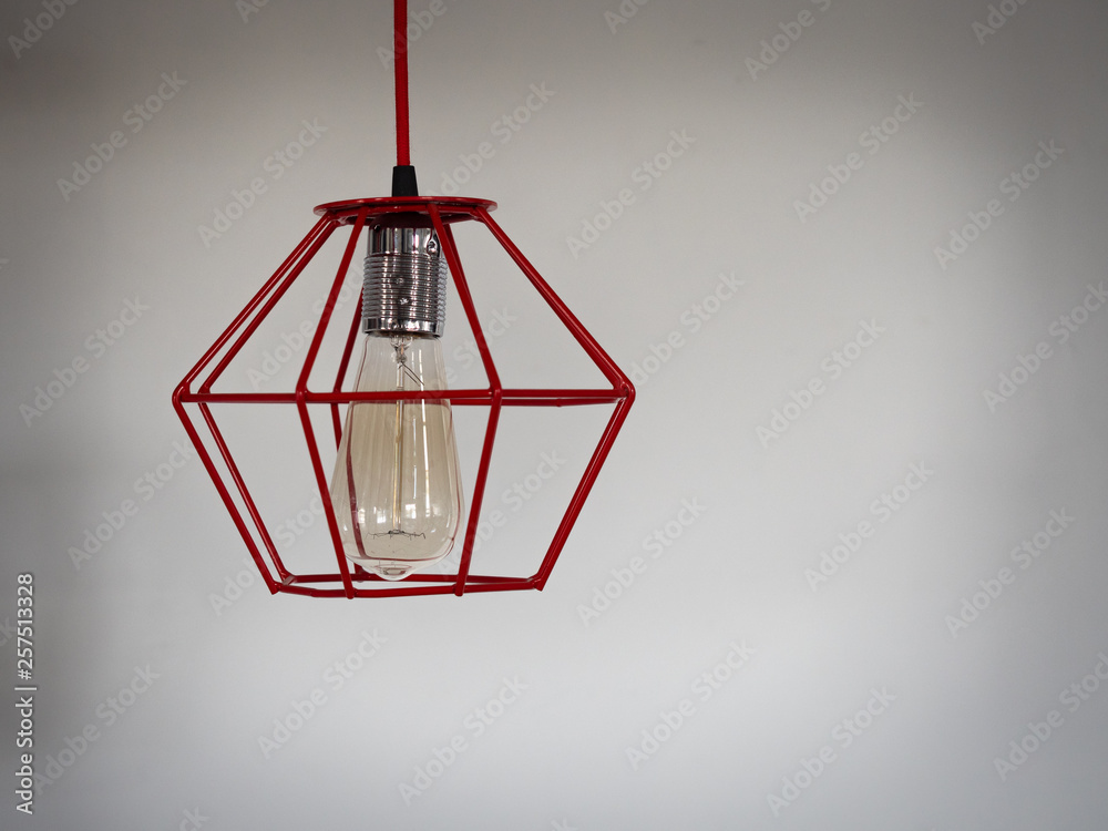 Retro modern minimalist hanging lamp with bulb