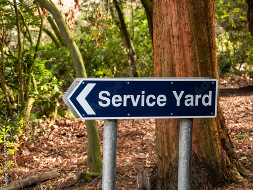 Sign to a Service Yard