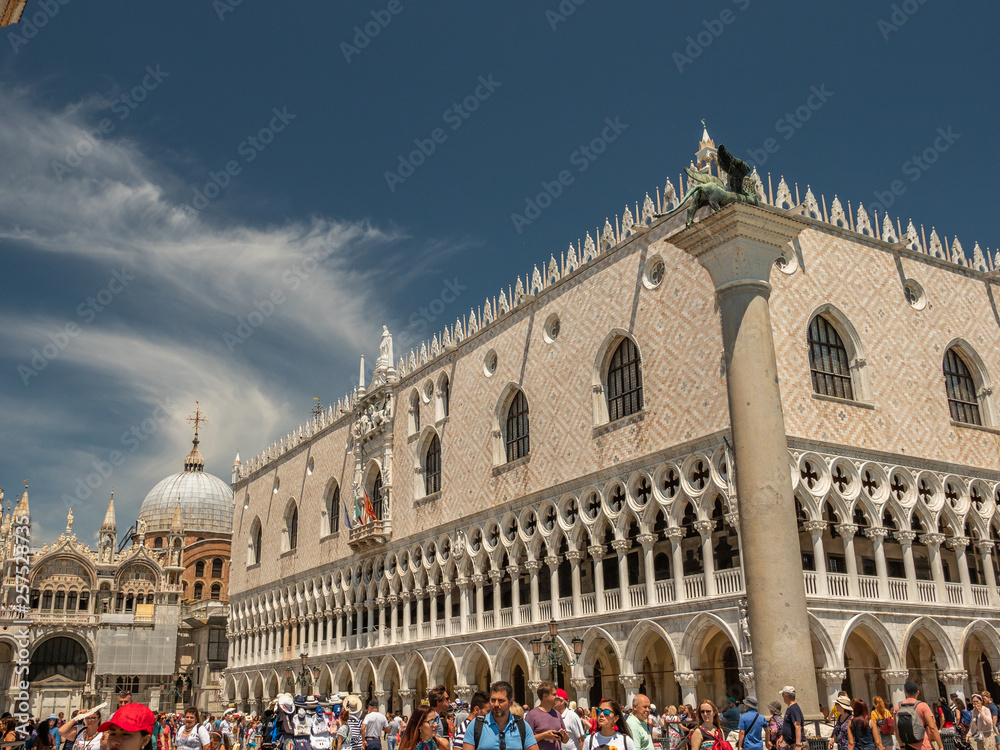 Obraz premium Saint Mark's Basilica, Venice, Italy - June 2018 : Saint Mark's Basilica view, architecture details.