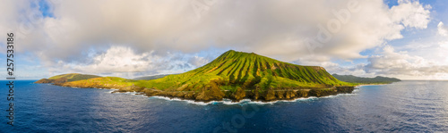 USA, Hawaii, Oahu, Hanauma Bay Nature Preserve, Hanauma Bay photo