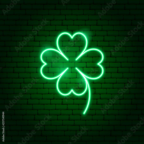 Green Cloverleaf Neon Sign