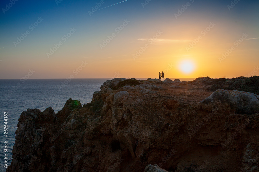 Puesta de sol en el mar Puesta de sol en el mar