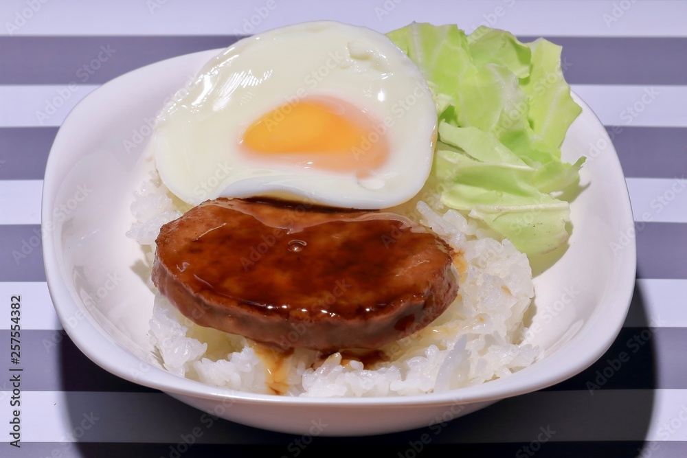 家庭で作ったロコモコ 家庭で作ったロコモコ