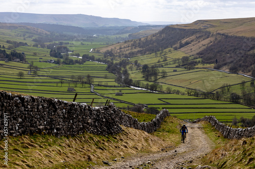 Mountain bike, Kettlewell, Yorkshire Dales photo