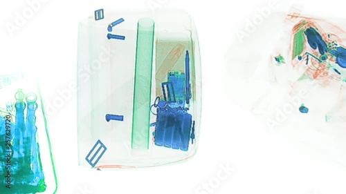 Airport x-ray machine 