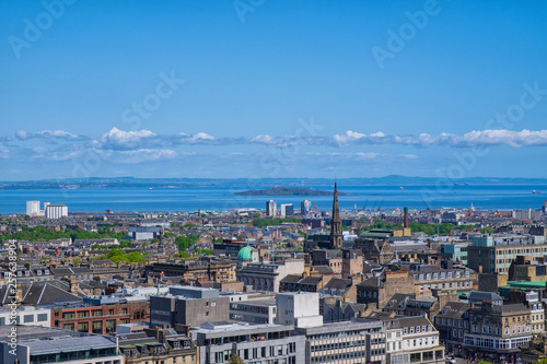 Blick auf Edinburgh/Schottland © fotografci