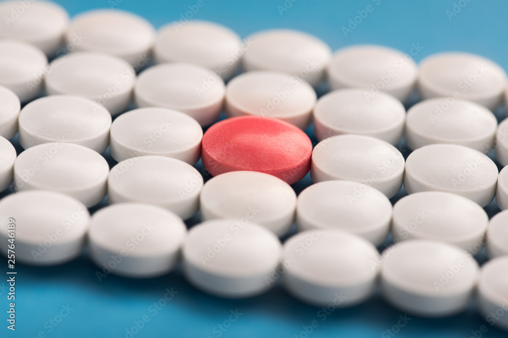 Unique or super pill with another white classik pills Unique or super pill with another white classik pills