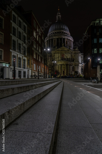 London city center travel photography, United kingdom © Artofinnovation